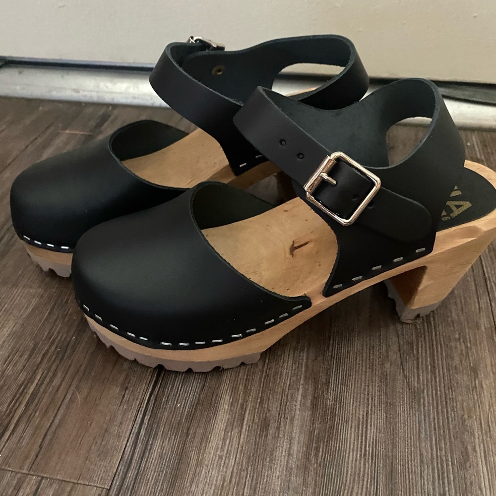 MIA Abba Black Clogs